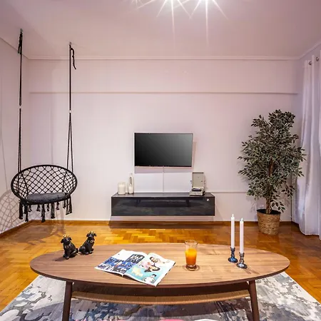 Pagrati Luxury Apartment Athens